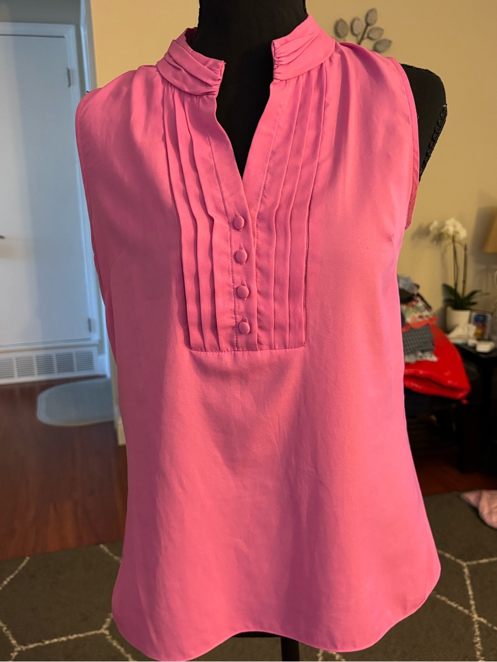 Banana Republic Bright Pink Sleeveless Pintuck Blouse